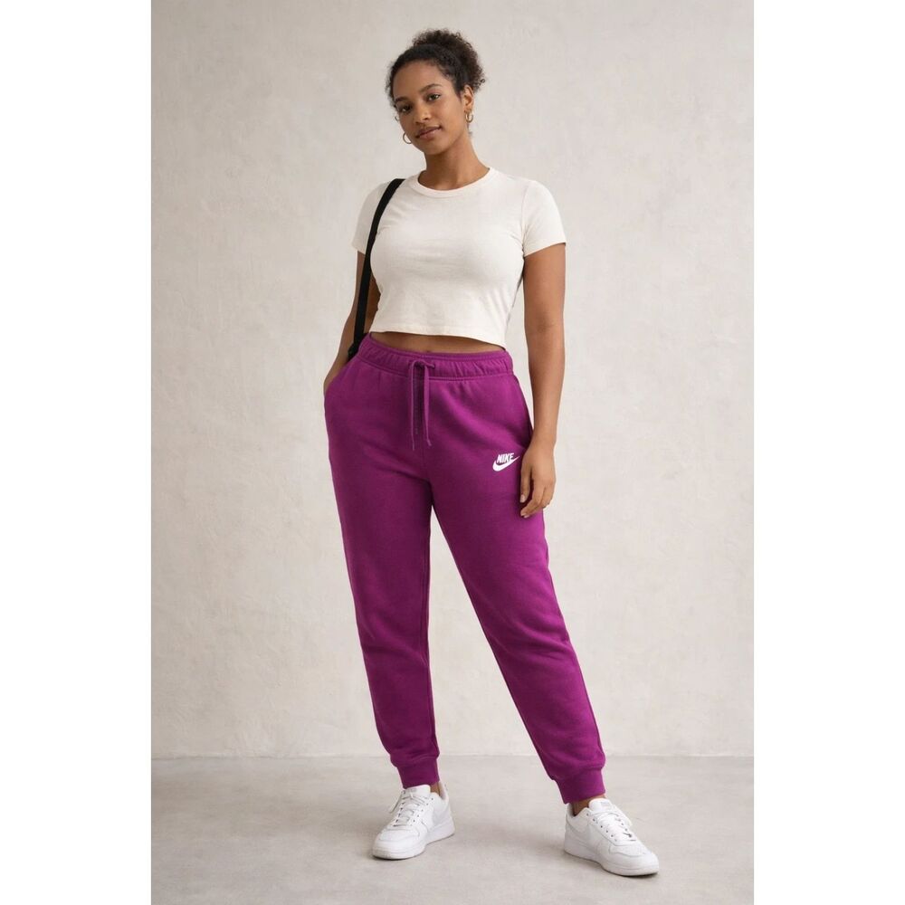 Nike Jogger Sweatpants XL Purple Tapered Drawstring Athletic Athleisure Pants